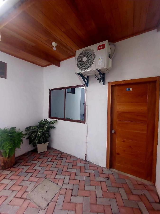 Suite Amoblada En Santa Cruz Puerto Ayora  Dış mekan fotoğraf