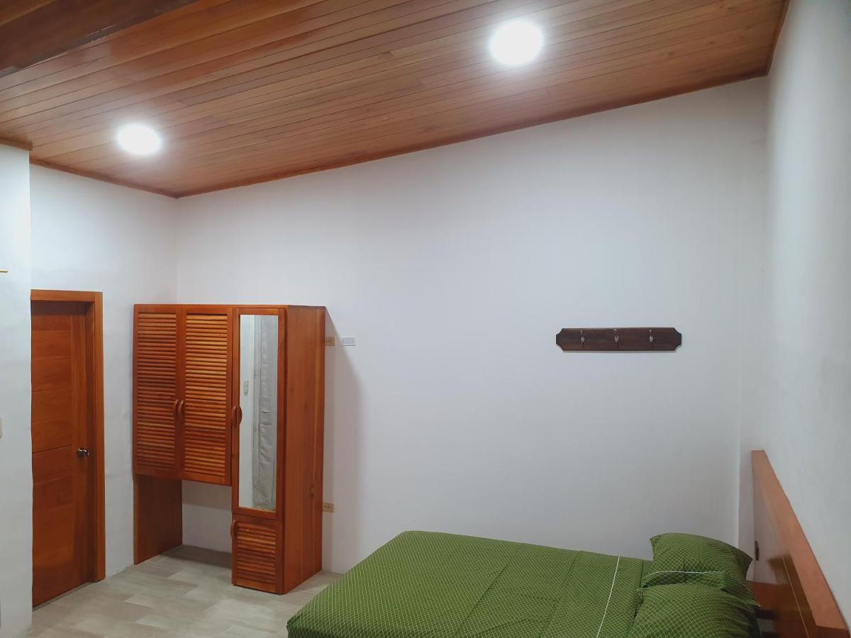 Suite Amoblada En Santa Cruz Puerto Ayora  Dış mekan fotoğraf